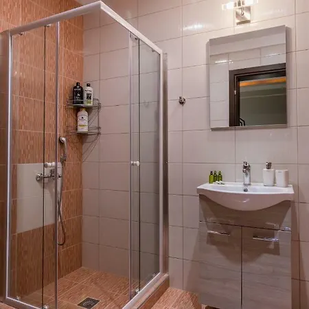 Ionias Cozy Apartment *